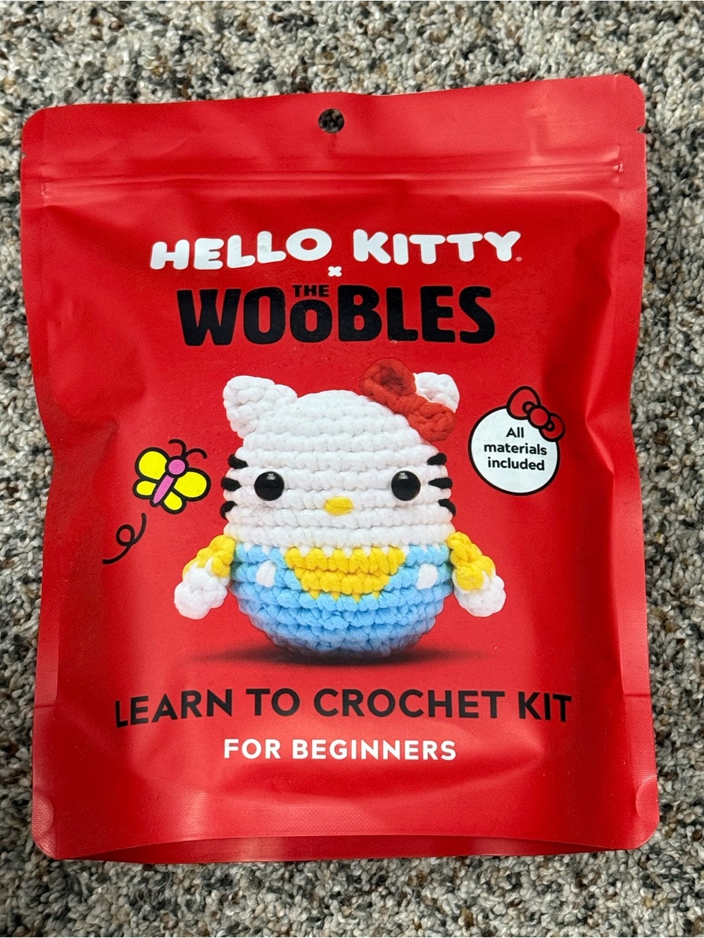 Hello Kitty Woobles Learn-to-Crochet Kit - Red
